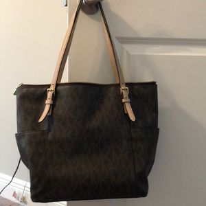 MK purse with wallet
